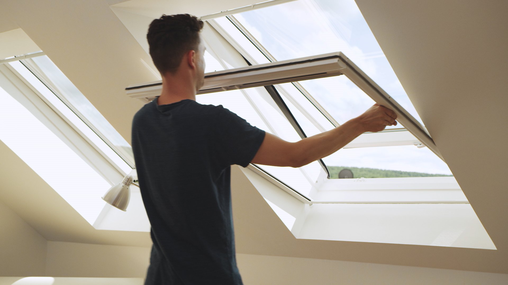 Insektenschutz für das Dachfenster für unbeschwertes Lüften
